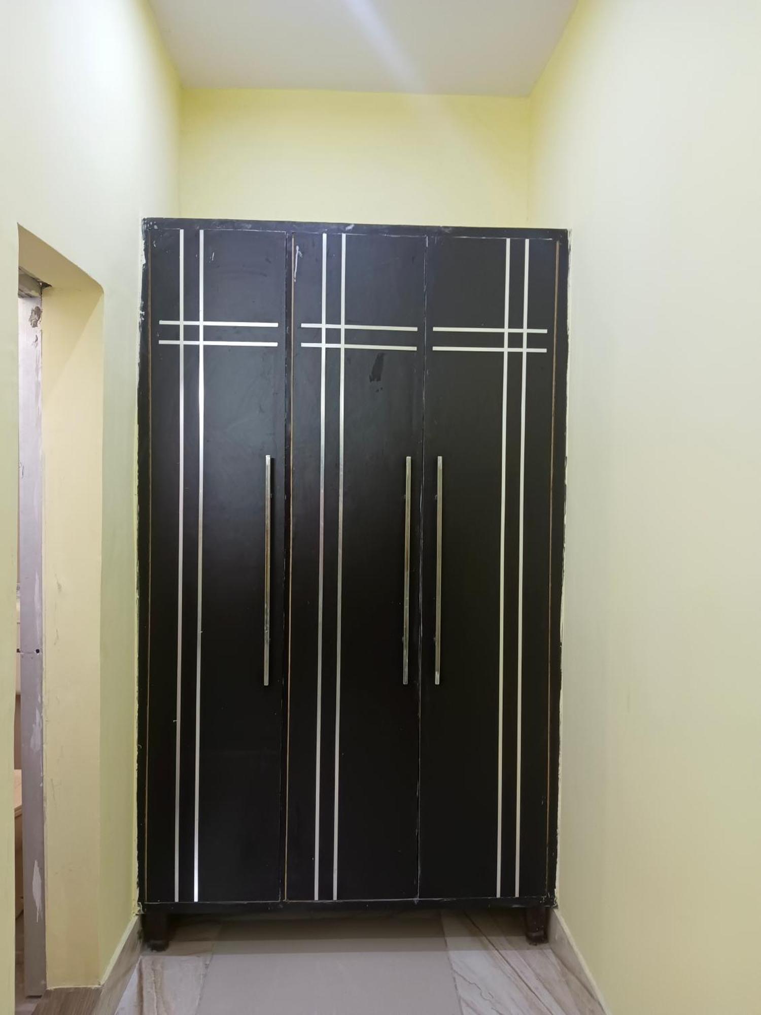 G G Multi Complex Hotell Meerut Eksteriør bilde